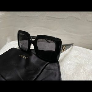 Gucci glasses